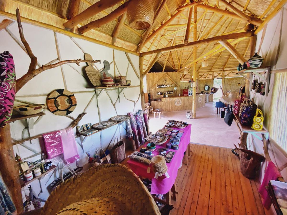 Murchison Falls Bamboo Village Paraa Exterior foto